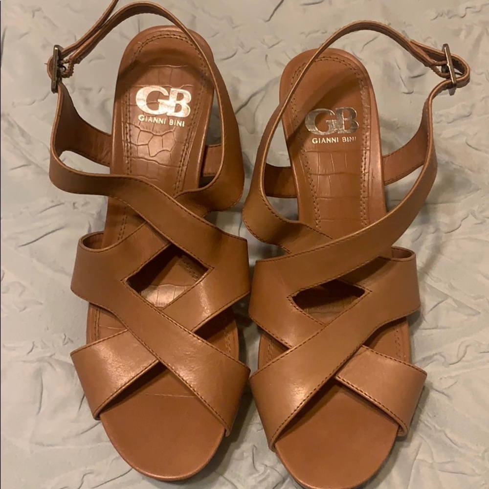 Tan wedges
